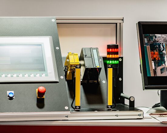 Mounting Options for Industrial Panel PCs
